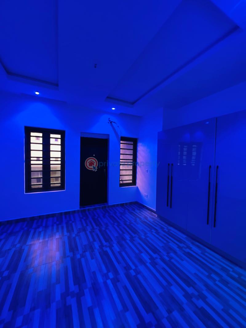 2 bedroom Block Of Flats For Sale Freedom Way Lekki Phase 1 Lagos - 20