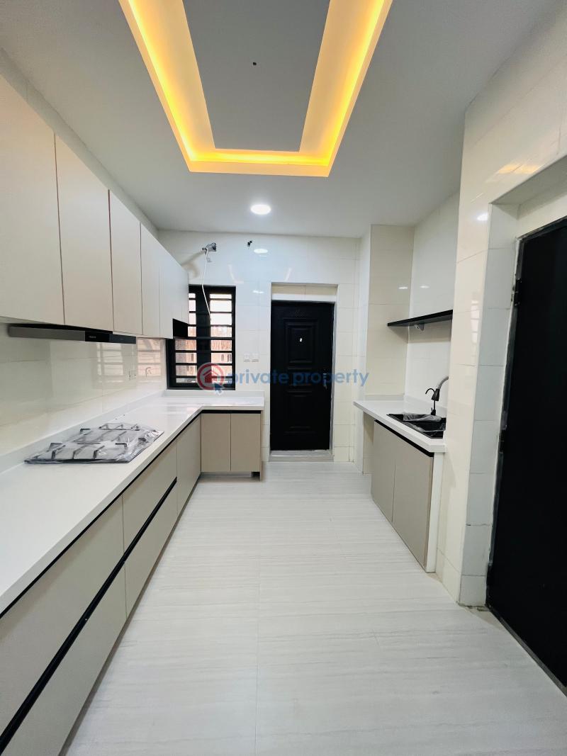 2 bedroom Block Of Flats For Sale Freedom Way Lekki Phase 1 Lagos - 8