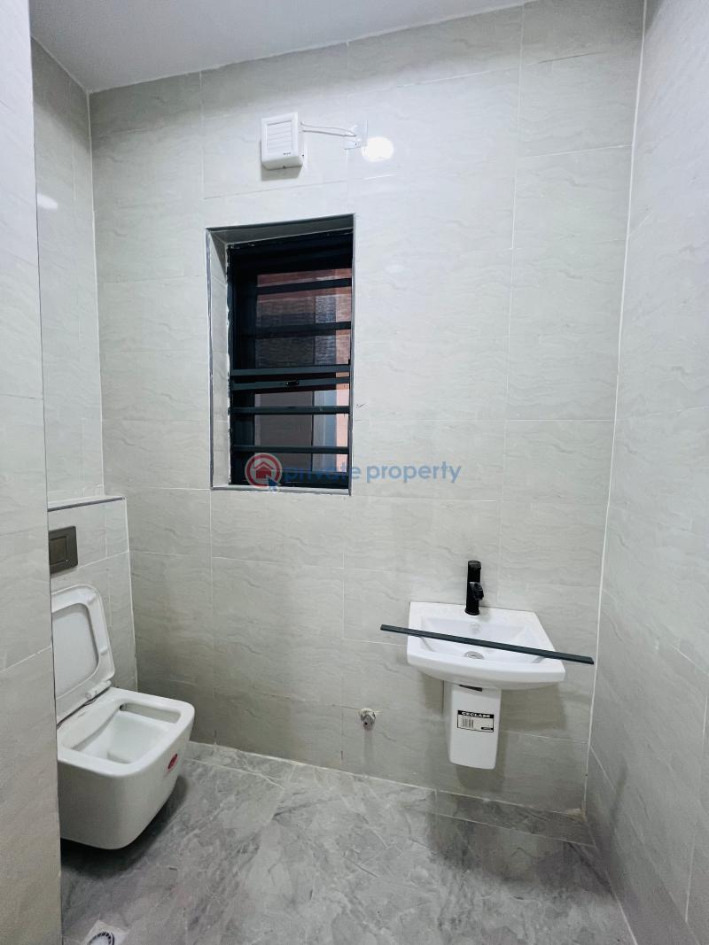 2 bedroom Block Of Flats For Sale Freedom Way Lekki Phase 1 Lagos - 4