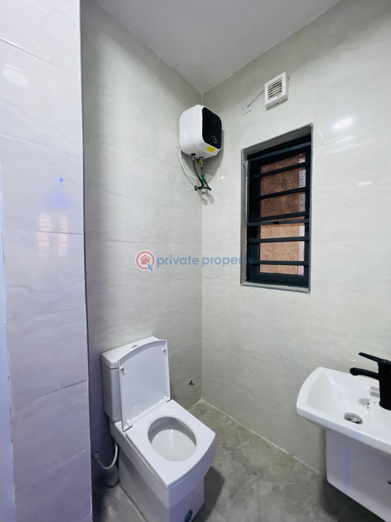 2 bedroom Block Of Flats For Sale Freedom Way Lekki Phase 1 Lagos - 19