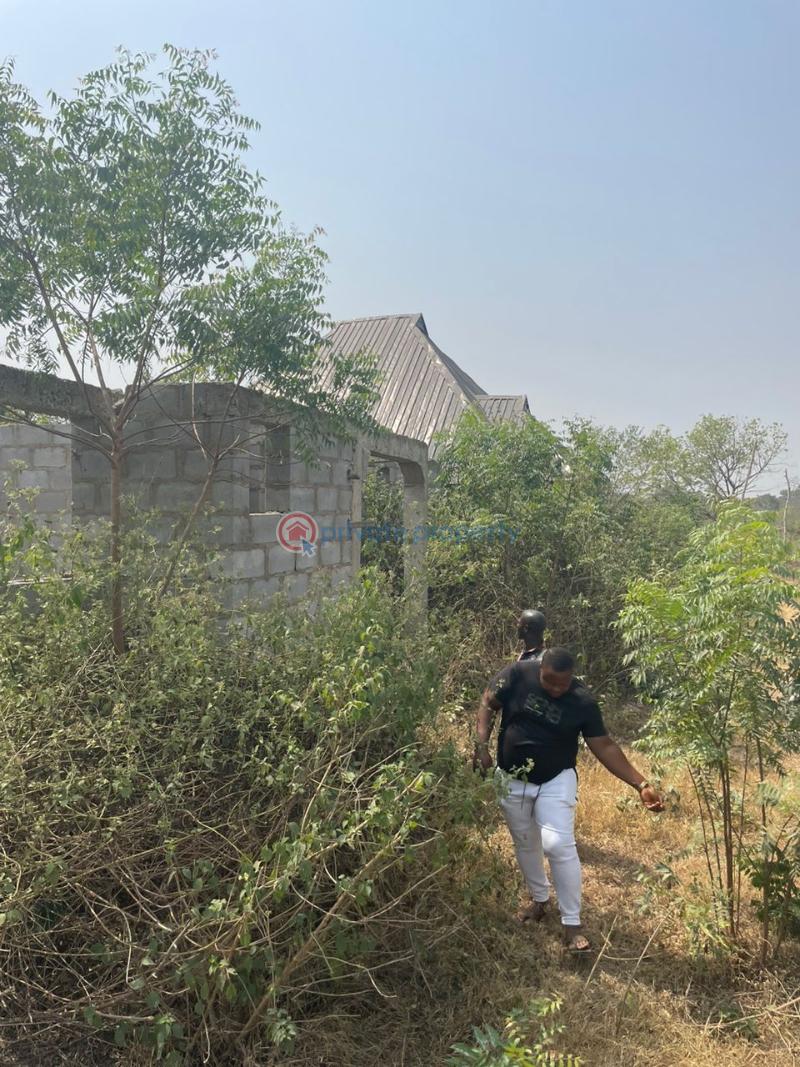 For sale 3 bedroom House Odo Eran Obantoko Abeokuta Ogun State Ogun