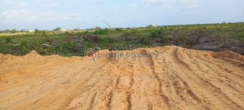 Invest in a cofo at landview city facing amen estate - 10 Land For Sale All Inclusive Prelaunch By The Side Of Amen Estate Eleko Ibeju-Lekki Lagos - 10