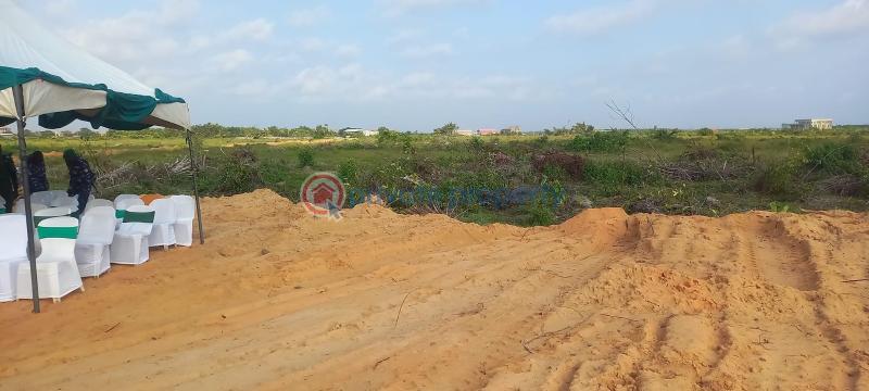 Invest in a cofo at landview city facing amen estate - 9 Land For Sale All Inclusive Prelaunch By The Side Of Amen Estate Eleko Ibeju-Lekki Lagos - 9