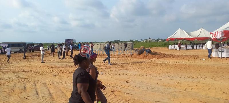 Invest in a cofo at landview city facing amen estate - 17 Land For Sale All Inclusive Prelaunch By The Side Of Amen Estate Eleko Ibeju-Lekki Lagos - 17