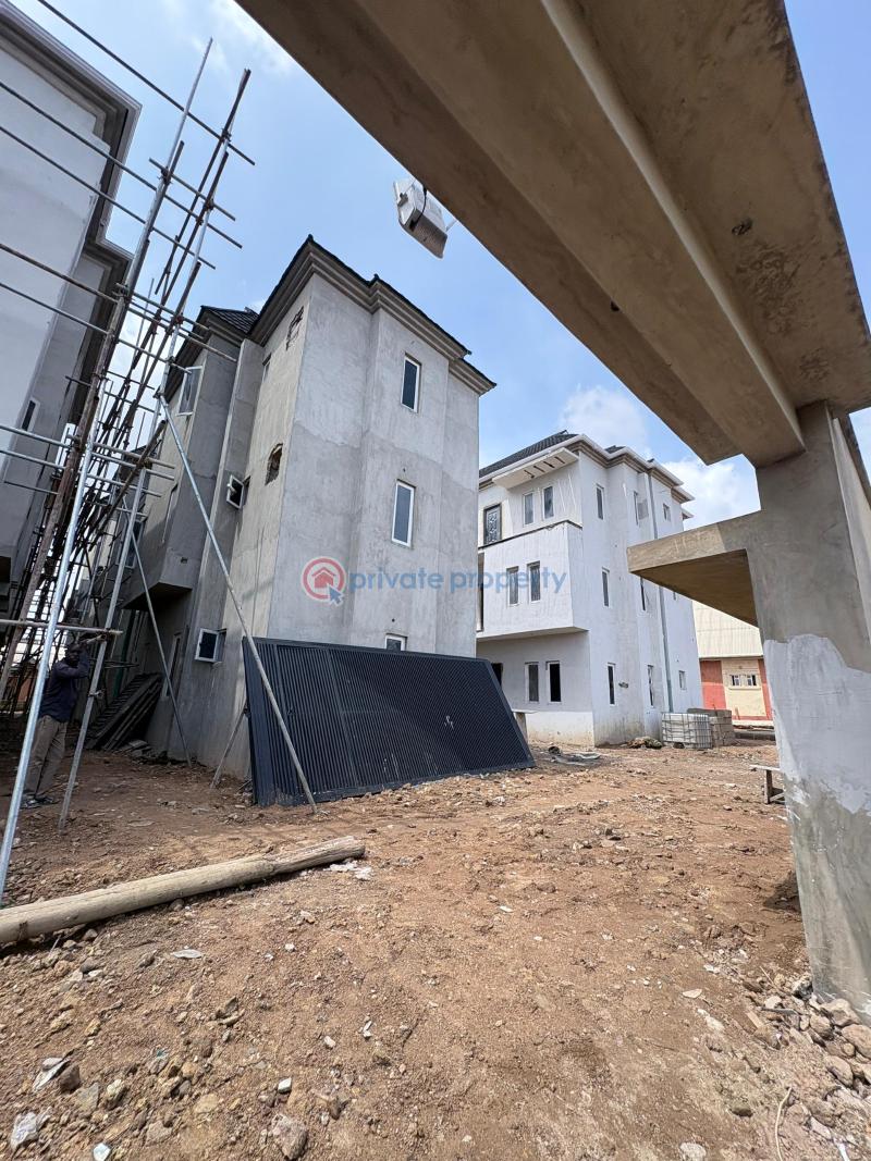 House For Sale In Atoyebi Courts, Bashorun Ibadan Oyo - 4