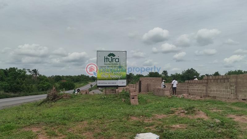 Mixed use Land For Sale Itura Garden Directly Facing Moniya Road Moniya Ibadan Oyo - 0