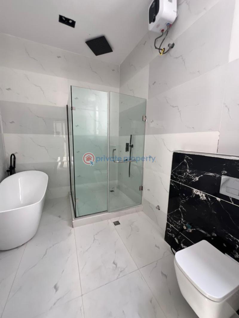 5 bedroom Detached Duplex For Sale Chevron Drive Lekki Lagos - 1