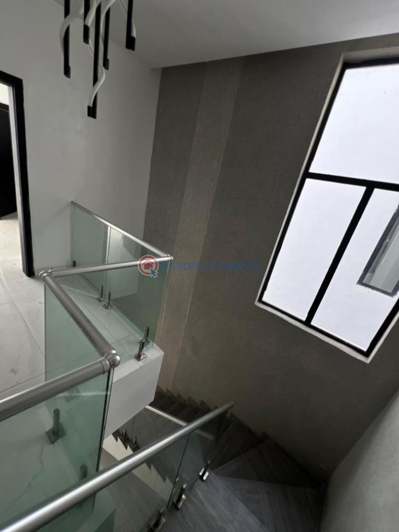5 bedroom Detached Duplex For Sale Chevron Drive Lekki Lagos - 6