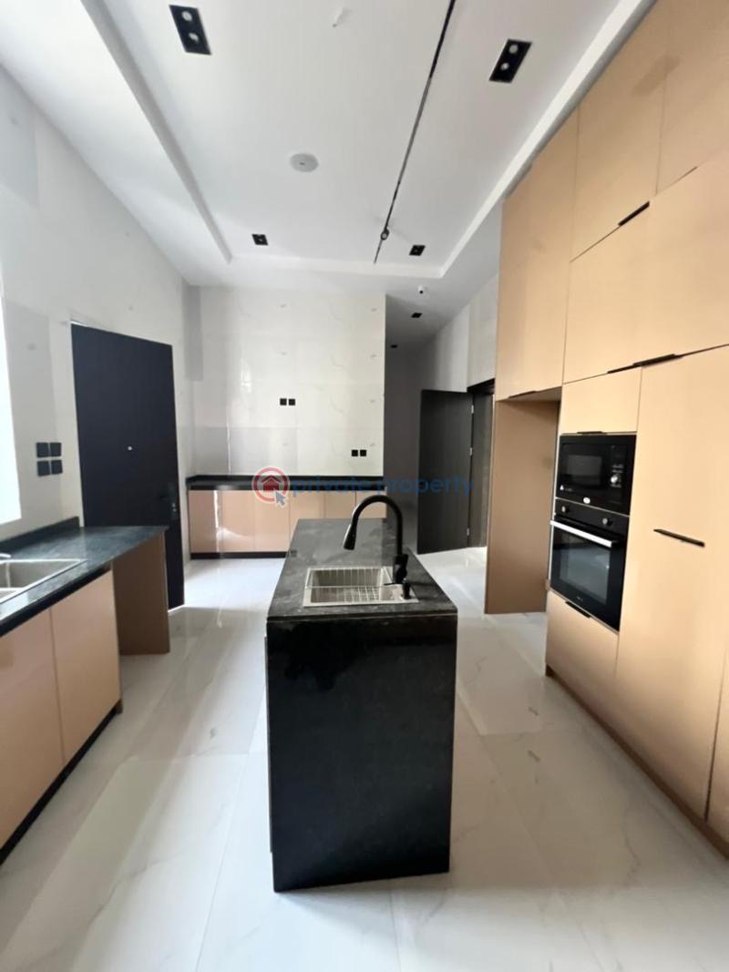 5 bedroom Detached Duplex For Sale Chevron Drive Lekki Lagos - 7