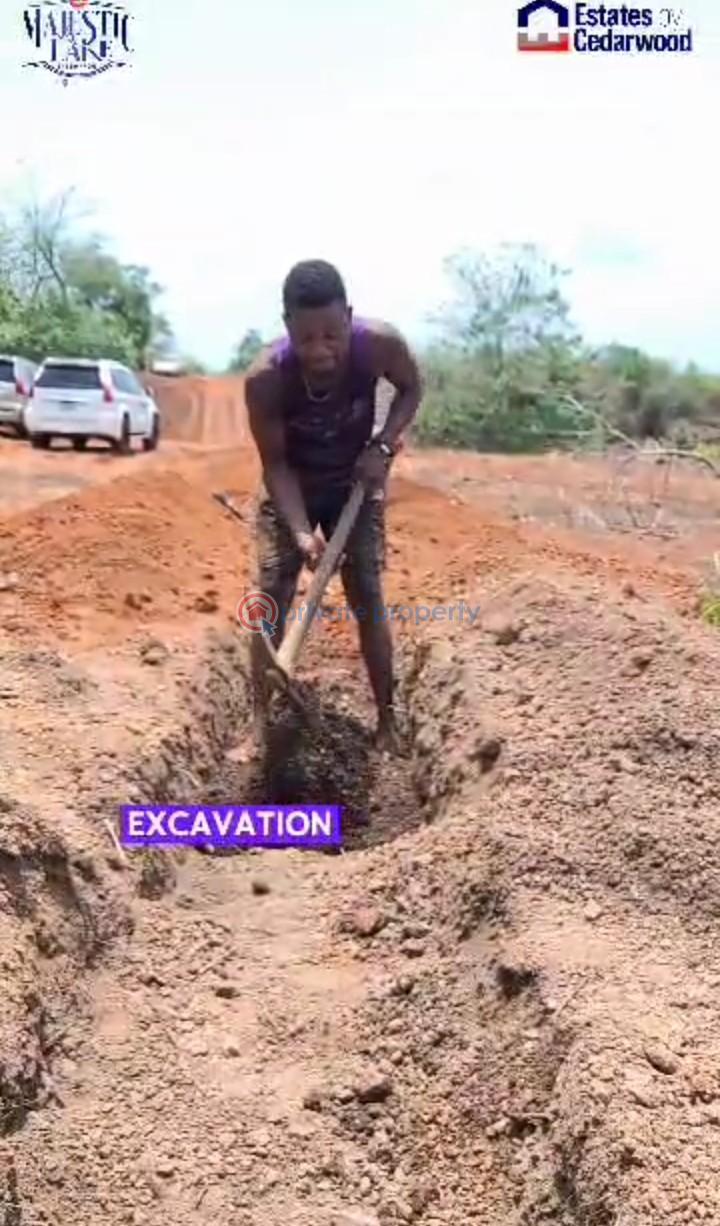 Mixed use Land For Sale Ogbeke Nike, Close To Nike Lake Resort And Other Housing Estates Enugu Suburb Enugu Area  - 4