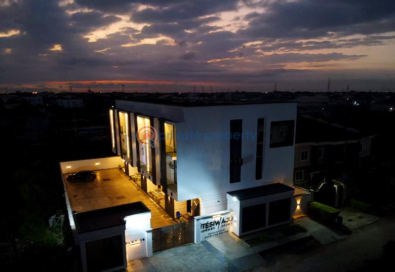 3 bedroom Terraced Duplex For Sale Lekki Residential Scheme 2 Lekki Phase 2 Lagos - 7