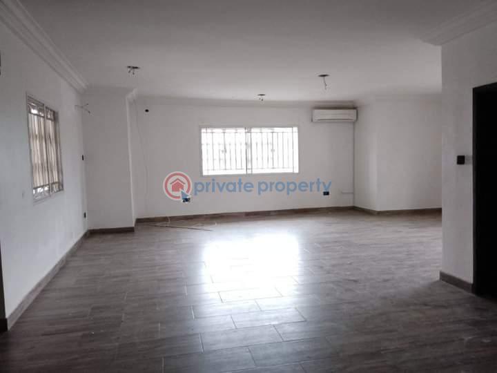 It's an 8 bedroom already renovated house - 3 8 bedroom House For Sale Parkview Estate, Ikoyi Ikoyi Lagos - 3