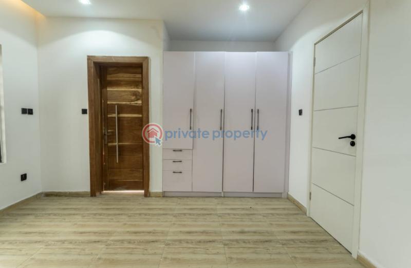 2 bedroom Block Of Flats For Sale Thomas Estate Ajah, Lagos State. Thomas Estate Ajah Lagos - 4