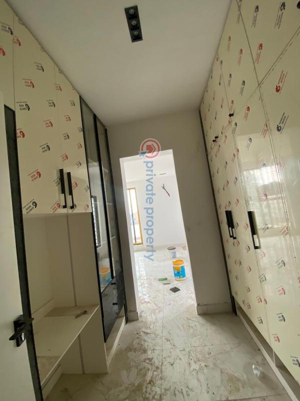 6 bedroom Detached Duplex For Sale Chevron Toll Gate Lekki Lagos Chevron Drive Lekki Lagos - 1