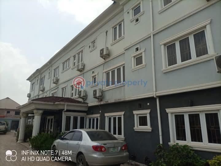 Hotel For Sale Jagada Area, Ologuneru, Ibadan. Eleyele Ibadan Oyo