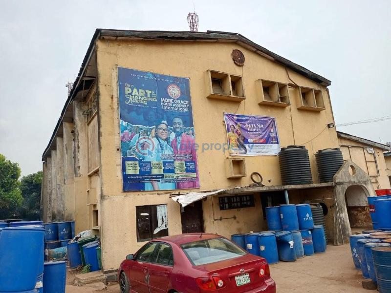 Commercial Property For Sale Yaba/ebute Metta Yaba Lagos - 3