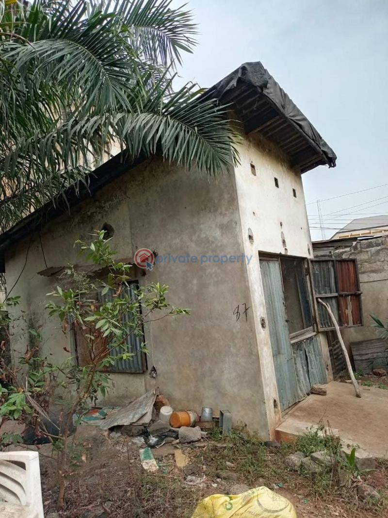 Commercial Property For Sale Yaba/ebute Metta Yaba Lagos - 1