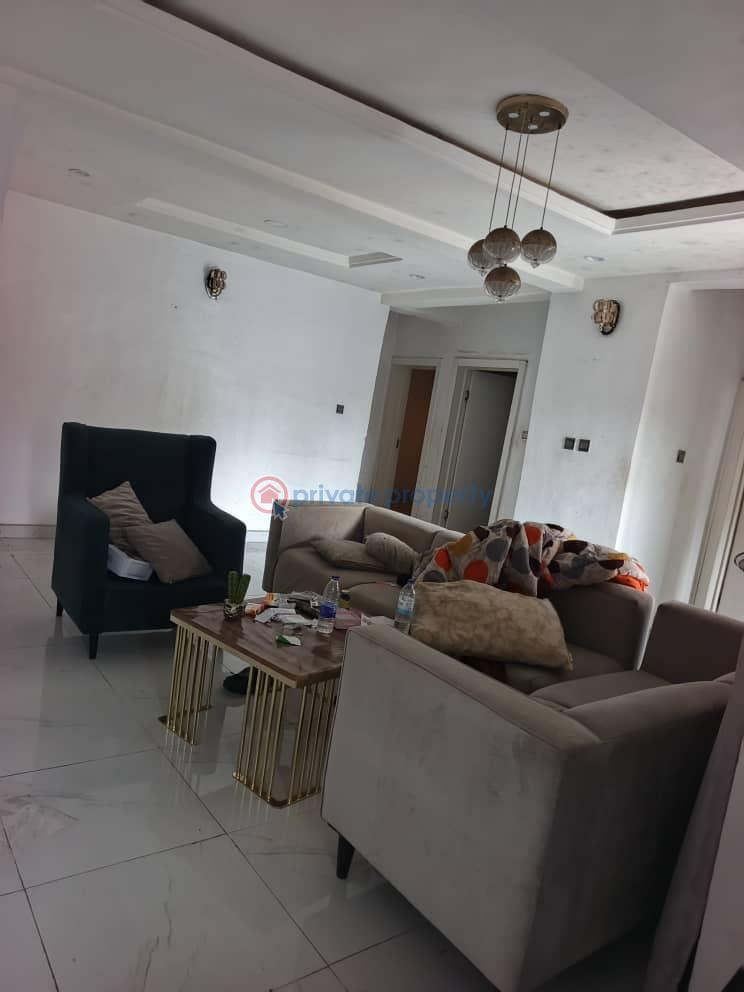 **just inn*    *to let*    *well renovated*    3bedroom 3toilet 2bath  in very screen environment full pop ceilings sepa - 6 3 bedroom Block Of Flats For Rent Ikeja Lagos - 6