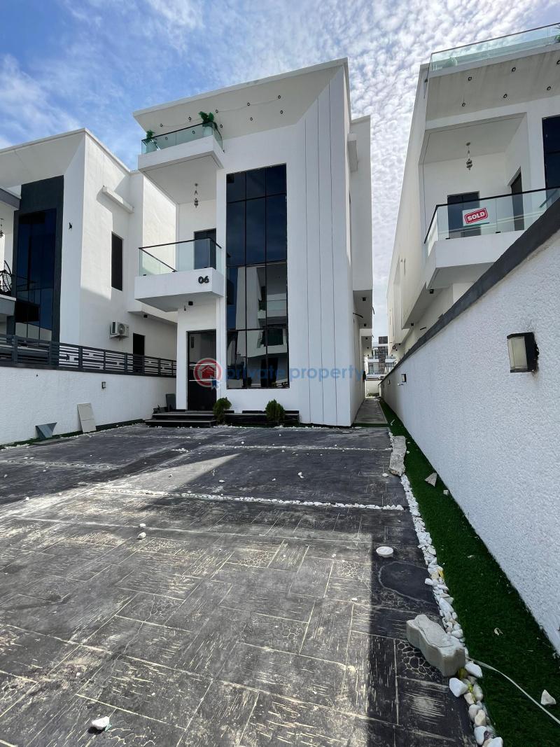 Detached Duplex For Sale Hampton Lake Estate, Chevron Alternative Route, Lekki, Lagos State Chevron Drive Lekki Lagos - 0
