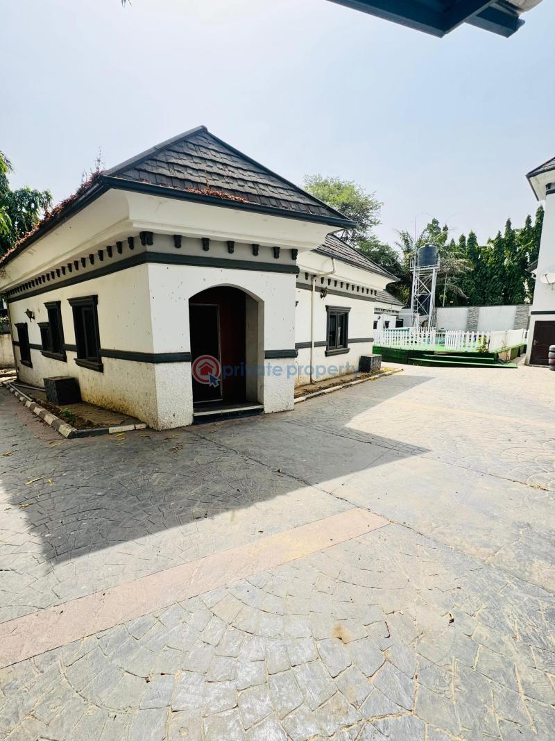 7 bedroom Detached Duplex For Sale Maitama Abuja Phase 1  - 2