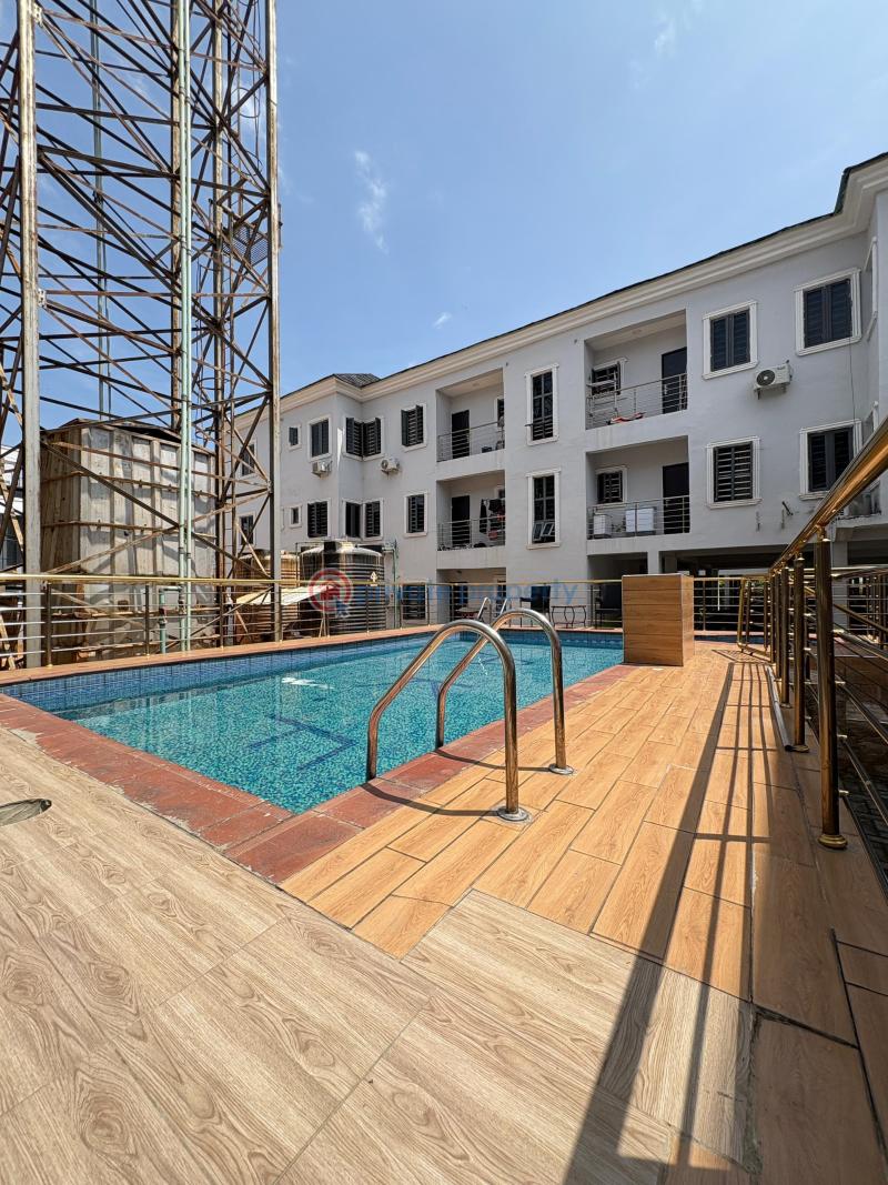 Just moved out 3bedroom flat with both pool and gym - 0 3 bedroom Block Of Flats For Rent Ikota Lekki Lagos - 0