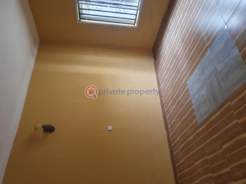 3 bedroom Block Of Flats For Rent Bayo Oyede Unity Estate Arepo Berger Ojodu Lagos - 8