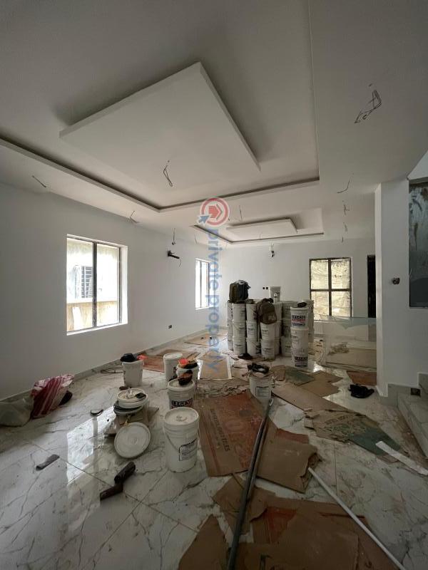 4 bedroom Semi detached Duplex For Sale Shonibare Estate Maryland Lagos - 3