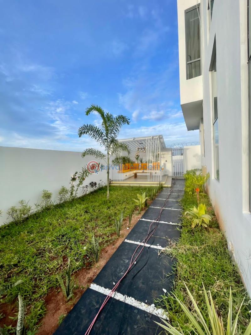 5 bedroom Detached Duplex For Sale Estate Osapa Lekki Lagos - 3