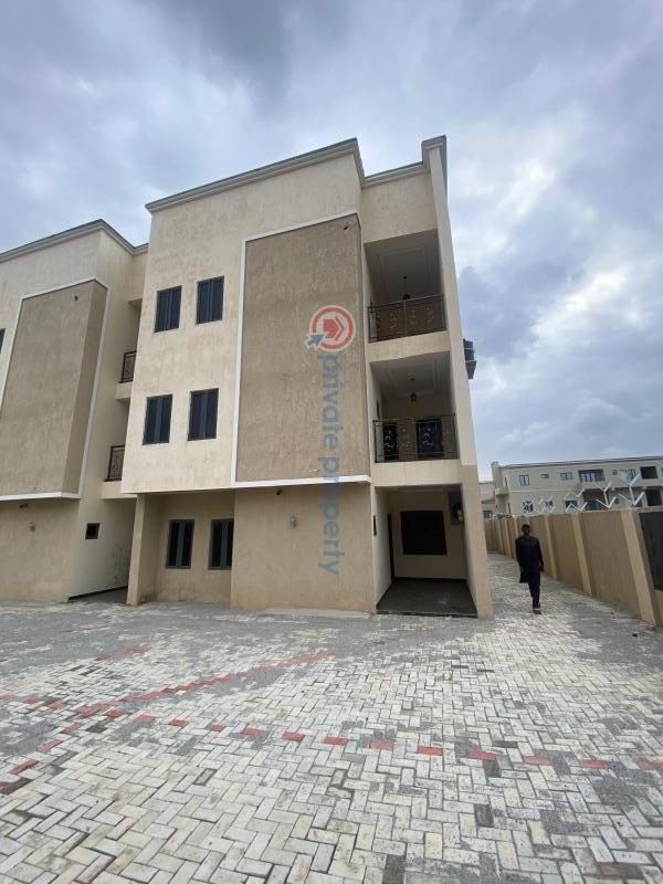 4 bedroom Terraced Duplex For Rent Jahi Main By Aduvie School Jahi Abuja Phase 2  - 1