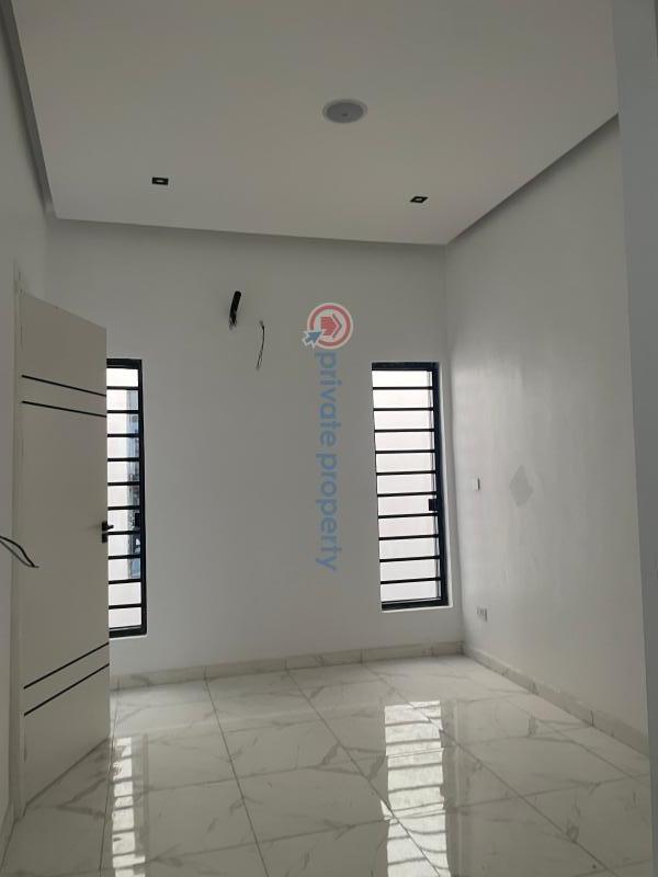 5 bedroom House For Sale Hampton Lake Estate, Alternative Route Chevron Drive Lekki Lagos - 19
