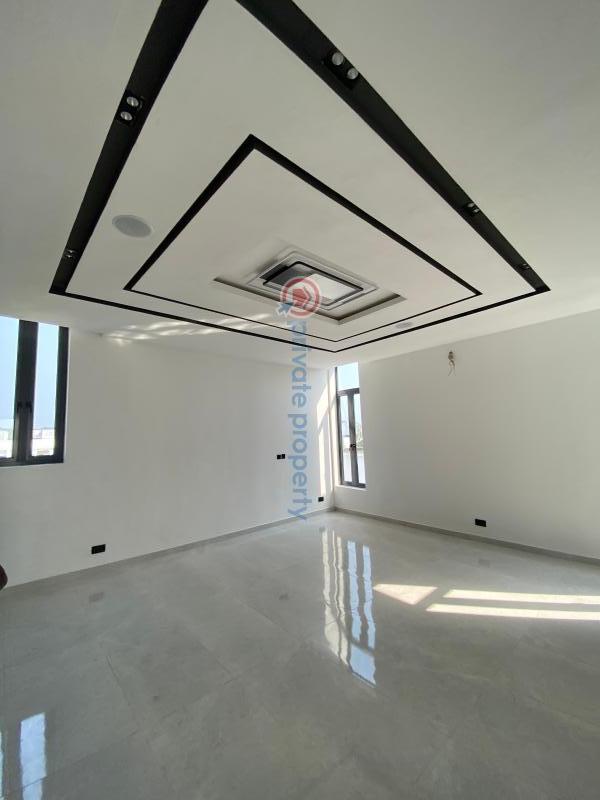 5 bedroom Detached Duplex For Sale Ikota Lekki Lagos - 3