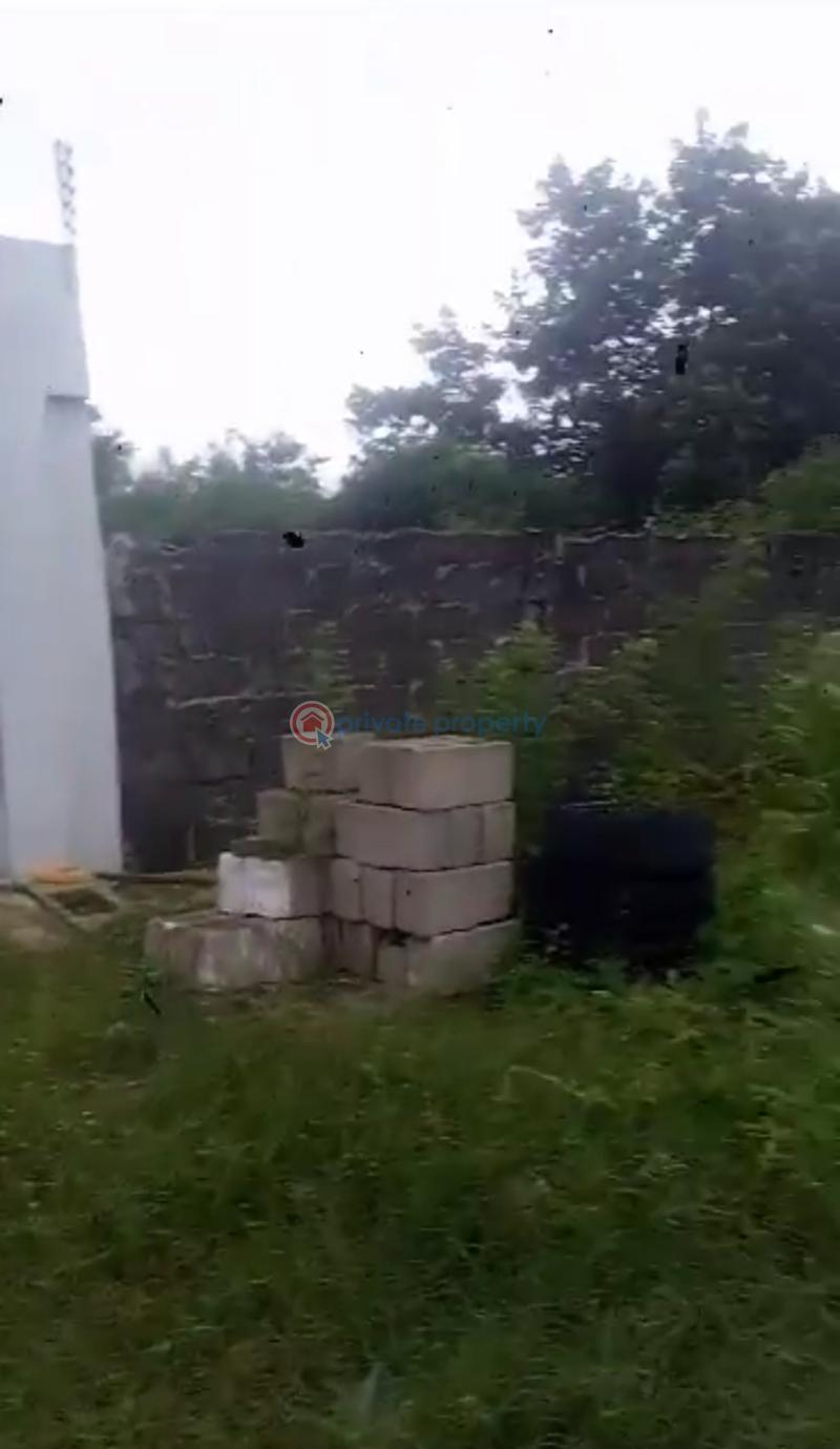 Land For Sale Alpha Beach Along Lekki Expressway Lagos (PID 9PAWJP