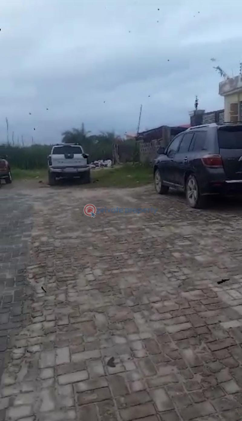 Land For Sale Alpha Beach Along Lekki Expressway Lagos (PID 9PAWJP