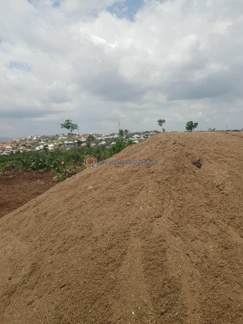For sale Land Lugbe Abuja Phase 4 (PID 1PAPJY) Private Property Nigeria