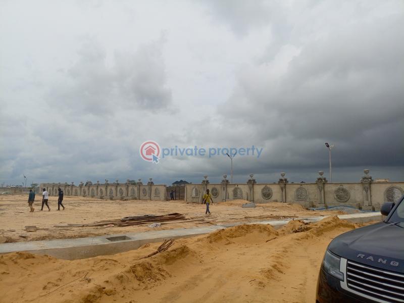 Commercial Land For Sale The Parliament 1.0 Along Lekki Epe Expressway Ibeju-Lekki Lagos - 0
