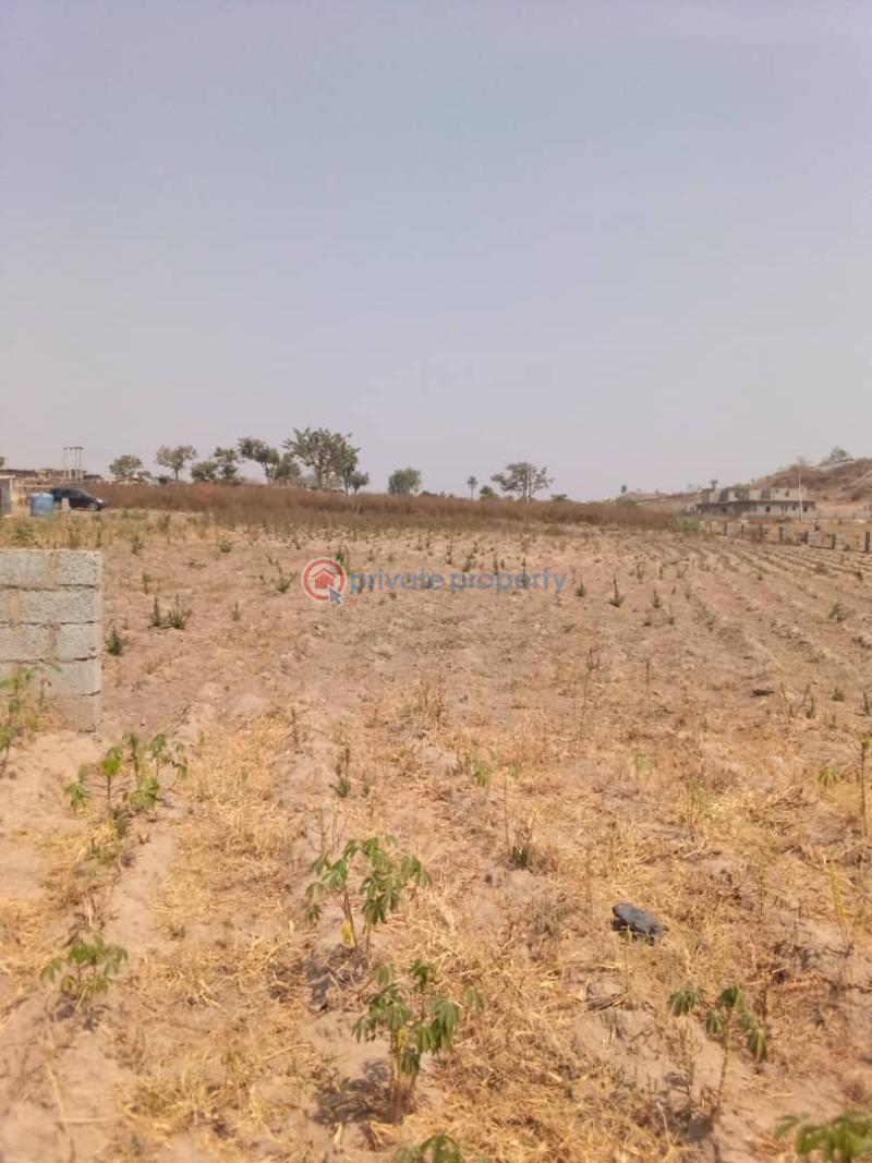 For sale Land Lugbe Abuja Phase 4 (PID 4PAGGA) Private Property Nigeria