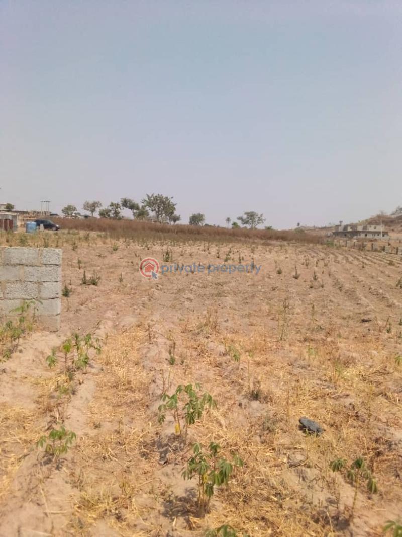 For sale Land Lugbe Abuja Phase 4 (PID 4PAGGA) Private Property Nigeria
