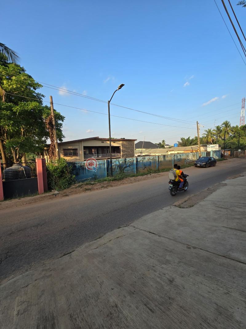 Land For Sale At Abayomi Street Jericho G.r.a Ibadan Ibadan Oyo - 1