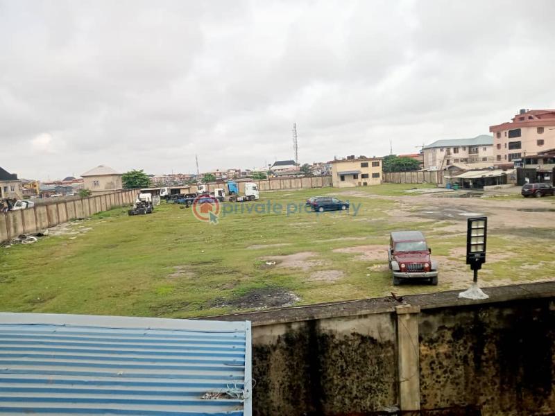 Warehouse For Sale Berger, Apapa, By Tin Can Island Apapa Road Lagos - 1