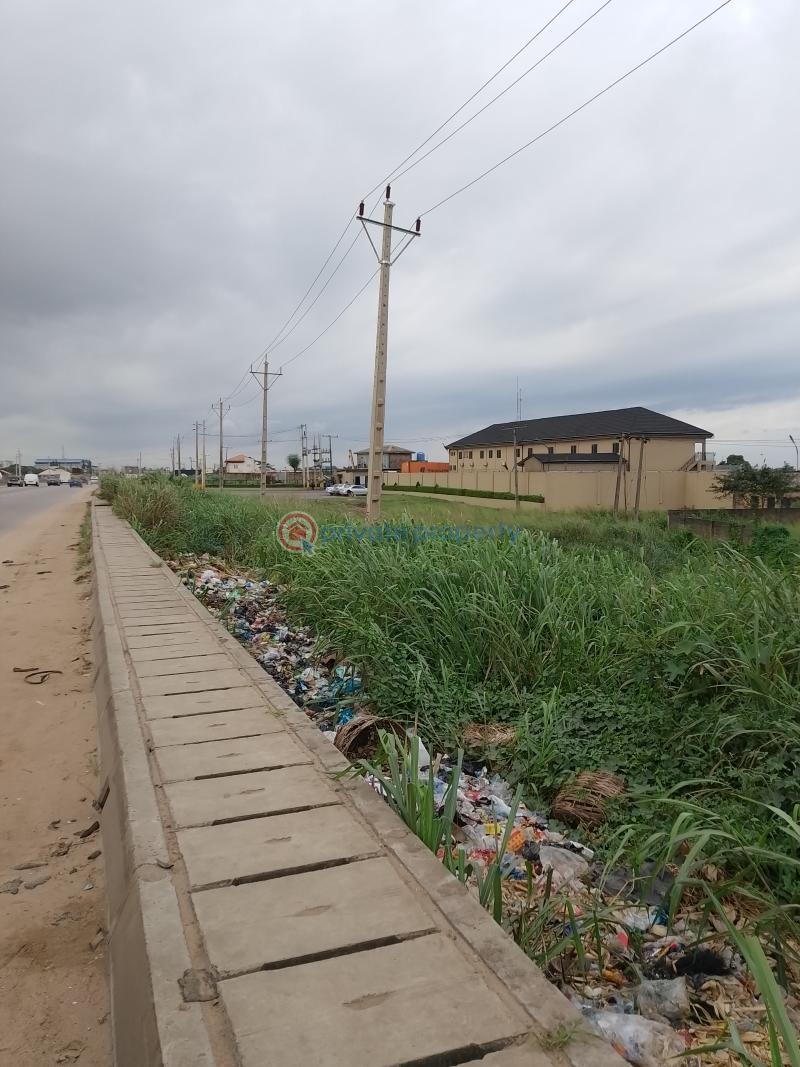 Commercial Land For Sale Lagos Ibadan Expressway Fagbems Lagos Extension Ogun - 0