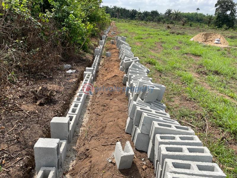 Mixed use Land For Sale Odo Lofa Isiwo Just After The Epe Tollgate Ogun State. Ijebu Ogun - 17