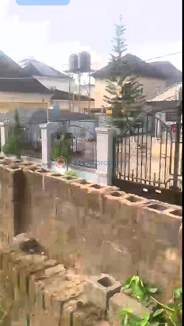 Mixed use Land For Sale Ugbor Central Beside Tony Kabaka Residential House. Benin Edo - 4