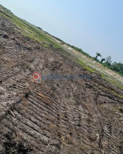 Residential Land For Sale Alphamark Coastal Height Directly Facing The Coastal Road In Ode Omi Ogun area  - 2