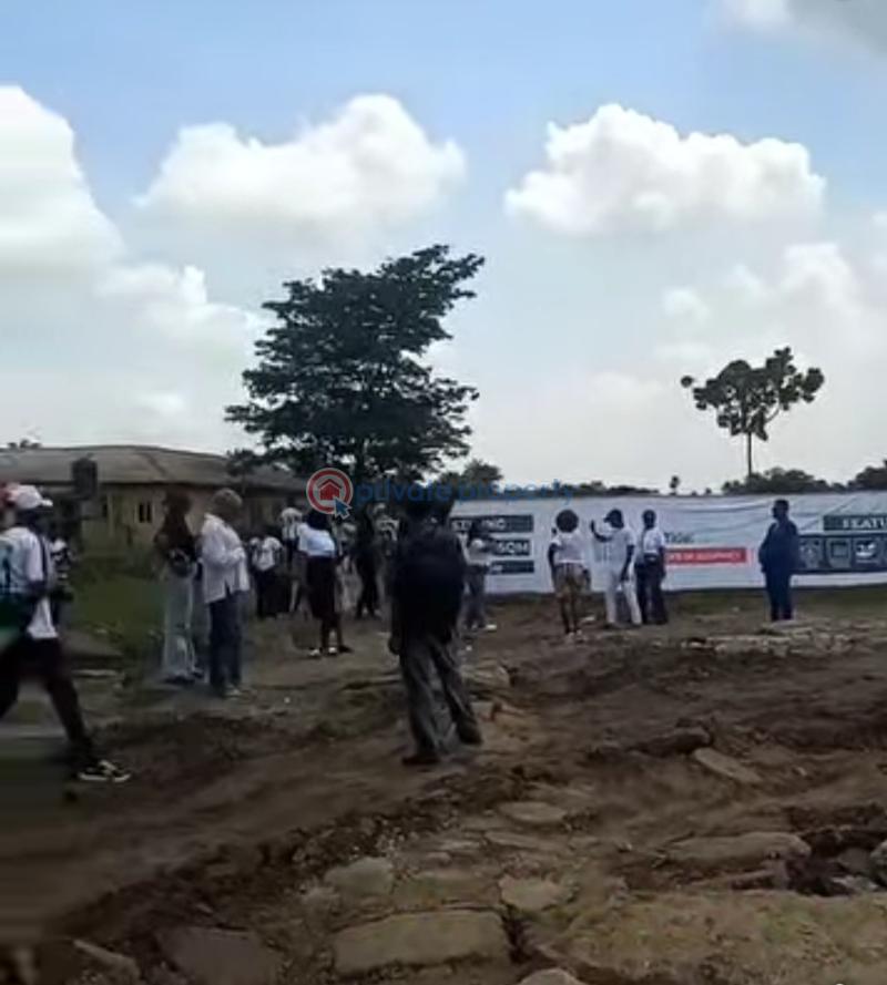 Mixed use Land For Sale Landview Garden Along Asa Town Along Aba Portharcourt Road Aba South Abia - 11