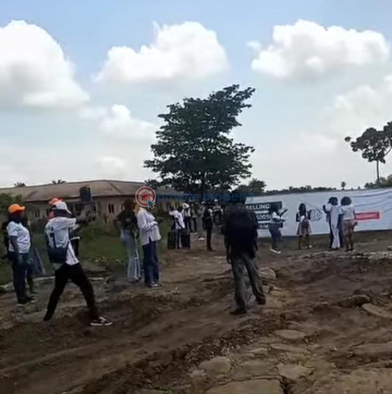 Mixed use Land For Sale Landview Garden Along Asa Town Along Aba Portharcourt Road Aba South Abia - 3