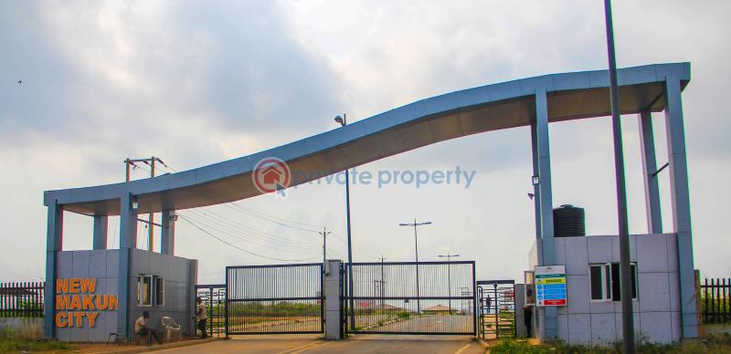 Land For Sale Opic New Makun City Lagos Ibadan Expressway Lagos Extension Ogun - 0