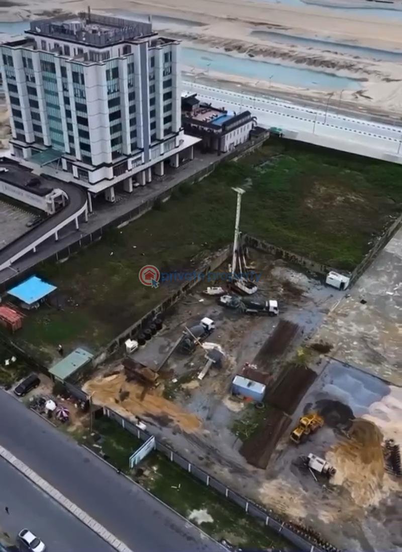 Land For Sale Land For Sale Vi Victoria Island, Lagos 7,000 Sqm #8.5b Lagos State C Of O (~70 Yrs Left) Victoria Island Lagos - 1