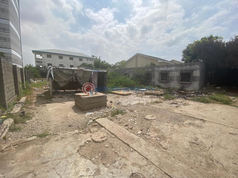 For sale Land Kale Street , Off Saka Tinubu Street Victoria