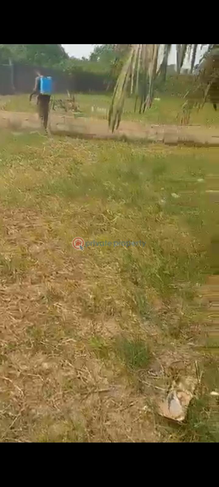 Residential Land For Sale Close To Agunfoye Junction, Bayeiku Road, Igbogbo Ikorodu Lagos Igbogbo Ikorodu Lagos - 2