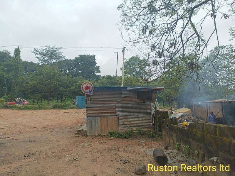 Commercial Land For Sale Iita Moniya Ibadan Oyo - 1